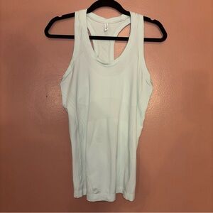 Athleta Speedlight Racerback Tank Size Medium Light Mint Color